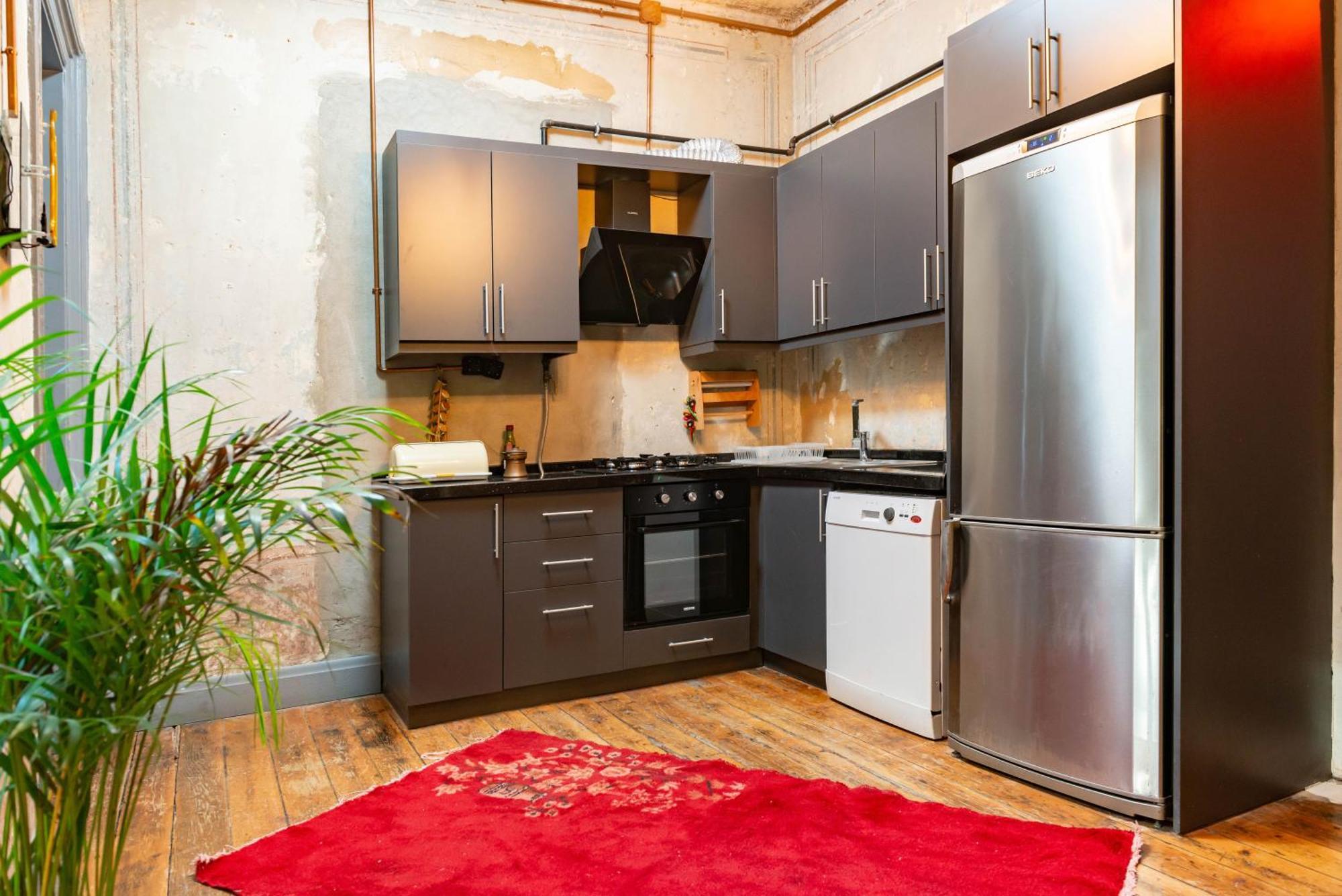 Daire The -amazing Historical In Prime Location